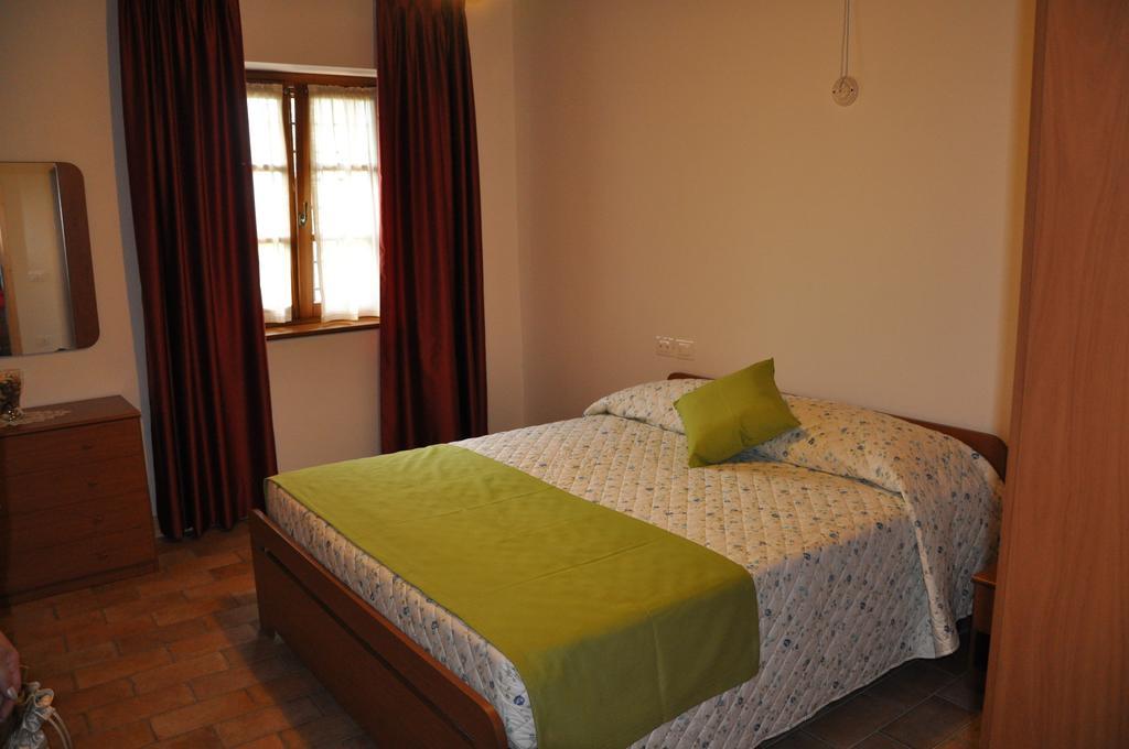 Agriturismo Al Gelso Risano Habitación foto